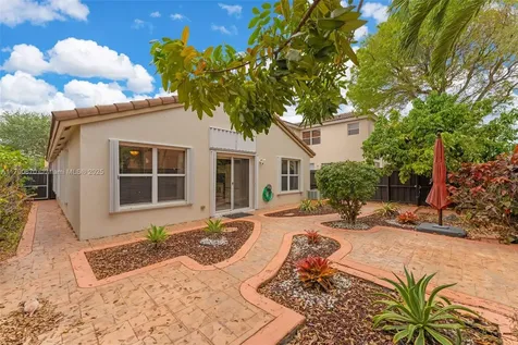1931 SE 14th Court Homestead FL 33035