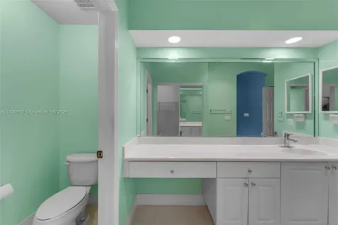1931 SE 14th Court Homestead FL 33035