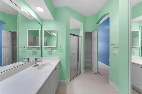1931 SE 14th Court Homestead FL 33035