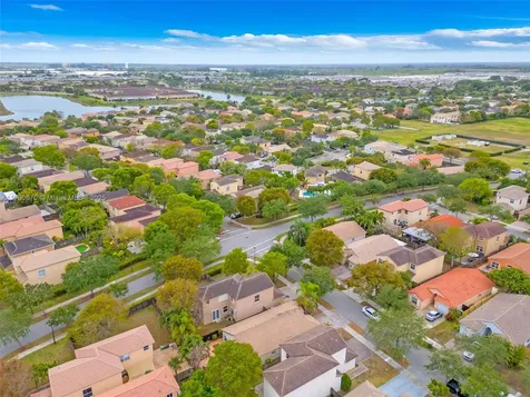 1931 SE 14th Court Homestead FL 33035