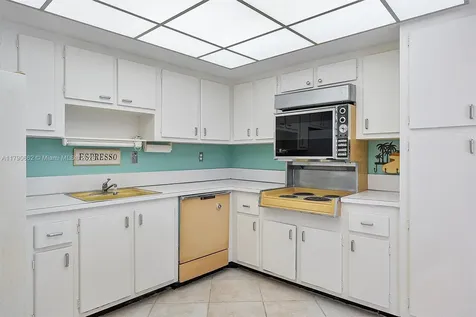 11930 N Bayshore Drive North Miami FL 33181
