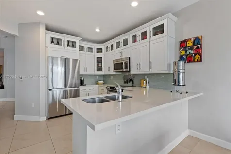 10470 NW 58th Terrace Doral FL 33178