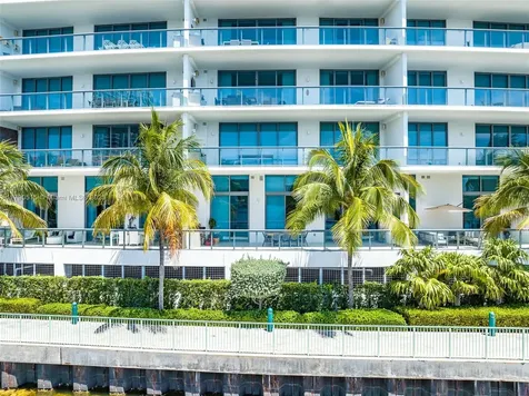 3300 NE 188th Street Aventura FL 33180