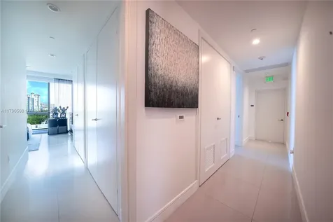 3250 NE 188th Street Aventura FL 33180