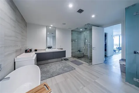 3250 NE 188th Street Aventura FL 33180