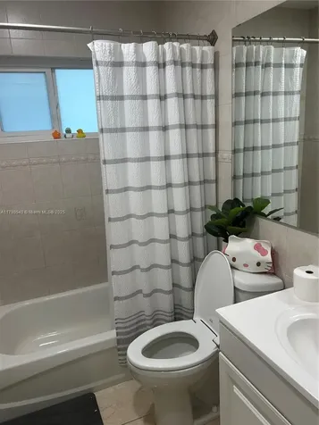 1446 NW 61st Street Miami FL 33142