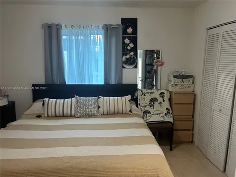 1446 NW 61st Street Miami FL 33142
