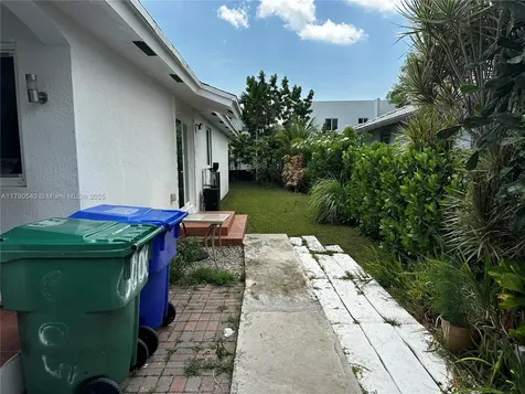 1446 NW 61st Street Miami FL 33142