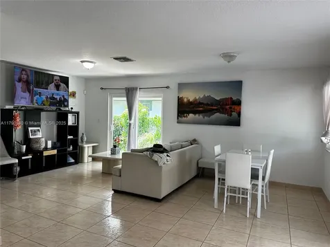 1446 NW 61st Street Miami FL 33142