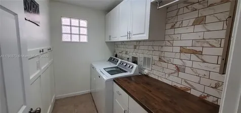 9042 Silver Glen Way Lake Worth FL 33467