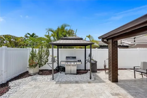 12030 SW 92nd Street Miami FL 33186
