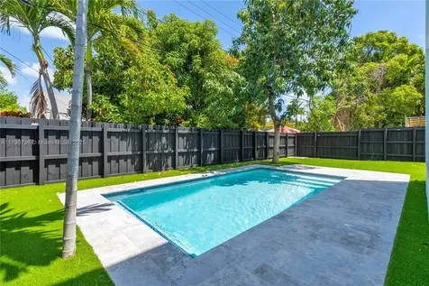 1509 SW 15th Street Miami FL 33145