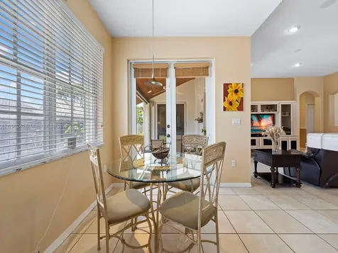 16218 SW 48th Terrace Miami FL 33185