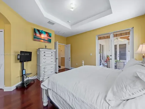 16218 SW 48th Terrace Miami FL 33185
