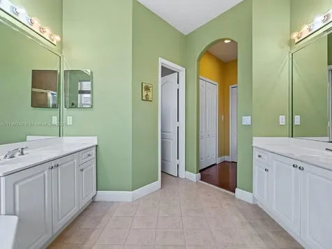 16218 SW 48th Terrace Miami FL 33185
