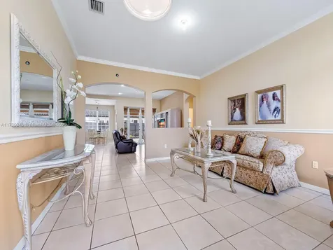16218 SW 48th Terrace Miami FL 33185