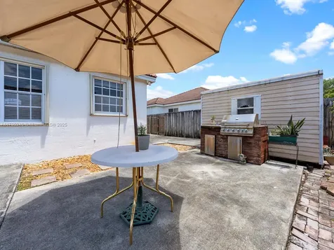 16218 SW 48th Terrace Miami FL 33185