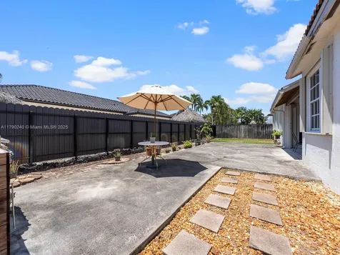 16218 SW 48th Terrace Miami FL 33185