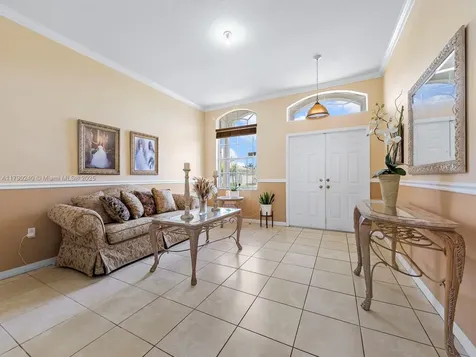 16218 SW 48th Terrace Miami FL 33185