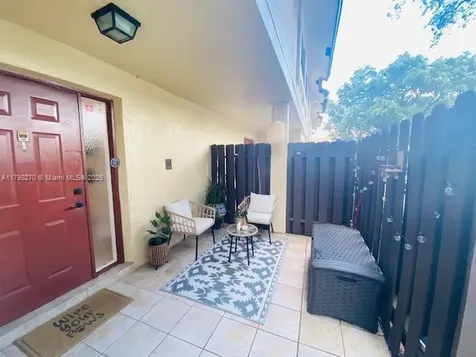 360 SW 97th Avenue Pembroke Pines FL 33025