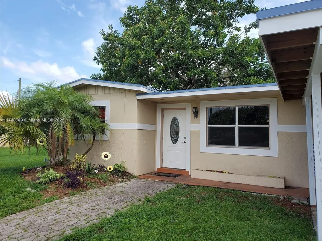 2540 NW 15th Street Fort Lauderdale FL 33311