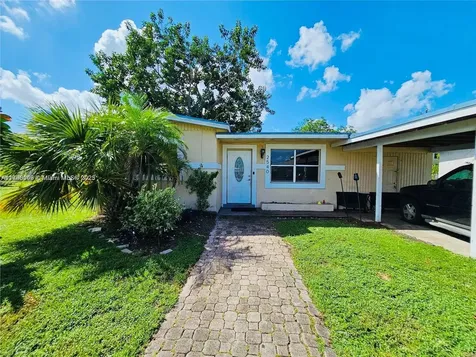 2540 NW 15th Street Fort Lauderdale FL 33311