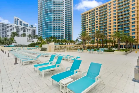 2501 S Ocean Drive Hollywood FL 33019