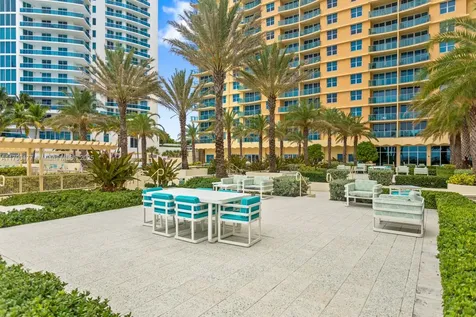 2501 S Ocean Drive Hollywood FL 33019