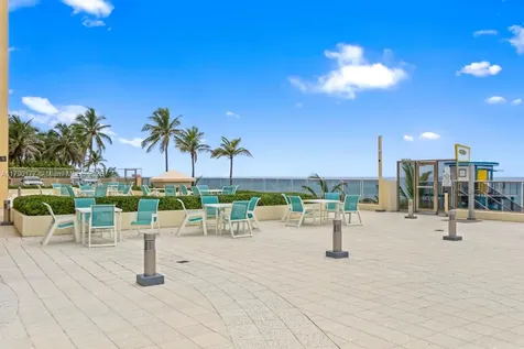 2501 S Ocean Drive Hollywood FL 33019