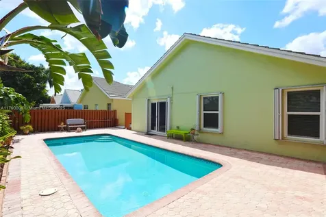9271 Arborwood Circle Davie FL 33328