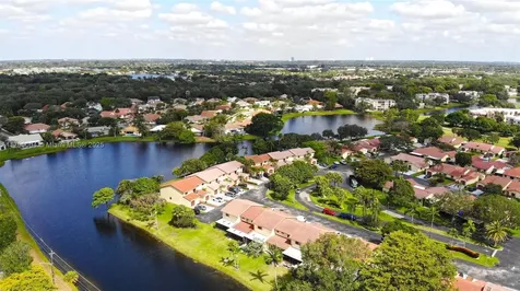 9271 Arborwood Circle Davie FL 33328