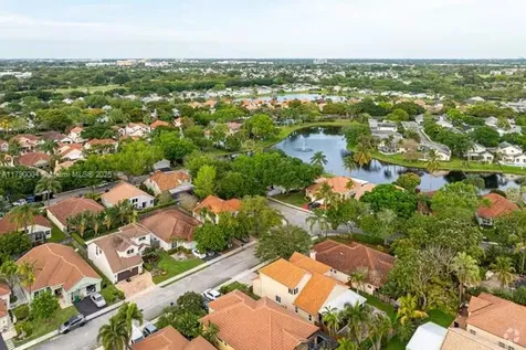 9271 Arborwood Circle Davie FL 33328