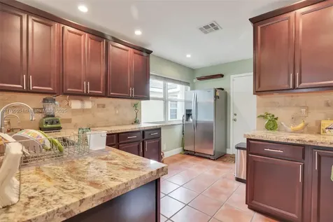 9271 Arborwood Circle Davie FL 33328