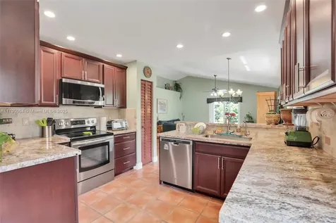 9271 Arborwood Circle Davie FL 33328