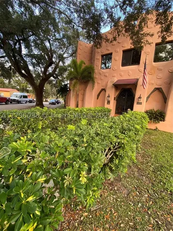 200 Azure Way Miami Springs FL 33166
