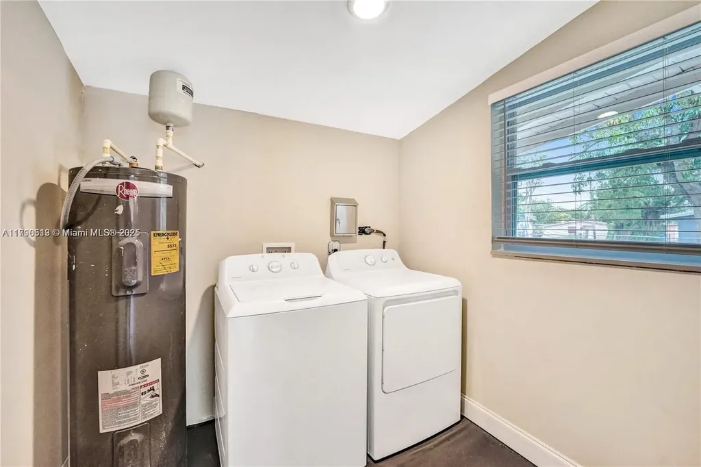 1859 NW 16th Court Fort Lauderdale FL 33311