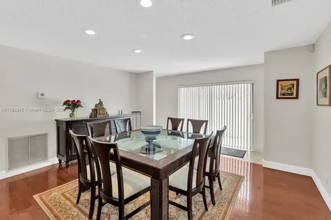 1800 NW 105th Lane Coral Springs FL 33071