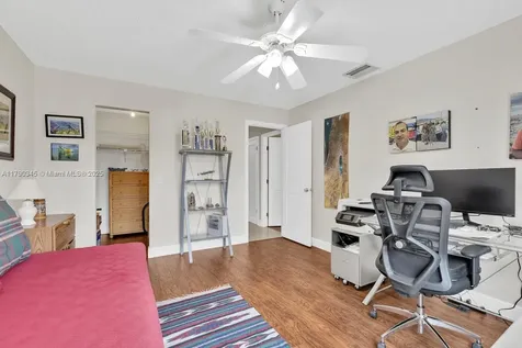 1800 NW 105th Lane Coral Springs FL 33071