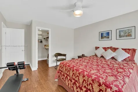 1800 NW 105th Lane Coral Springs FL 33071