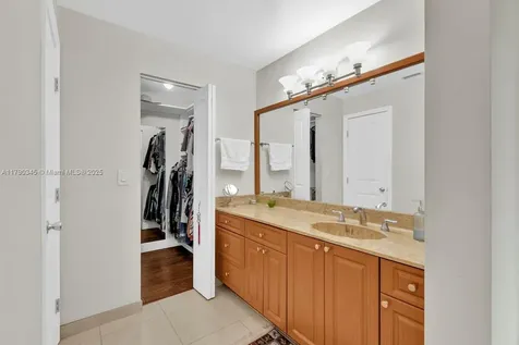 1800 NW 105th Lane Coral Springs FL 33071