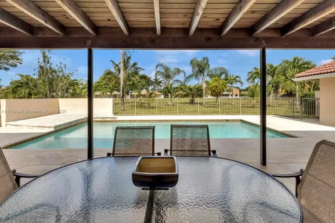 1800 NW 105th Lane Coral Springs FL 33071
