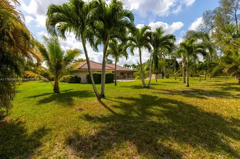1800 NW 105th Lane Coral Springs FL 33071