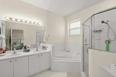 9346 SW 221st Street Cutler Bay FL 33190