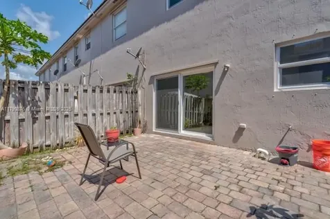 9346 SW 221st Street Cutler Bay FL 33190