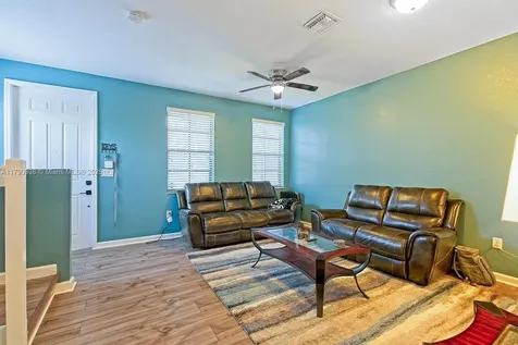 3208 SE 4th Court Homestead FL 33033