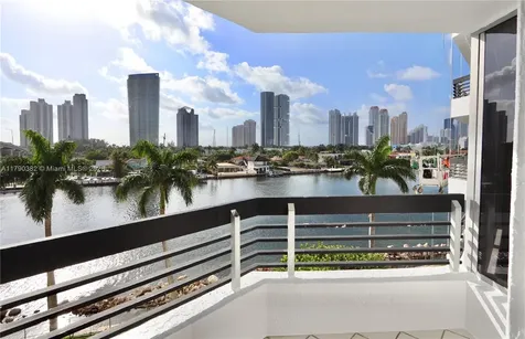 19195 NE 36th Court Aventura FL 33180
