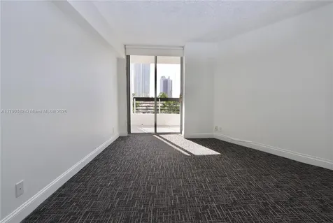 19195 NE 36th Court Aventura FL 33180