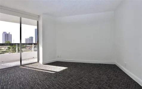 19195 NE 36th Court Aventura FL 33180
