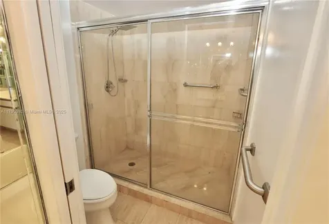 19195 NE 36th Court Aventura FL 33180