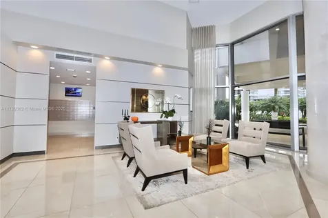 19195 NE 36th Court Aventura FL 33180